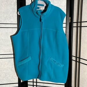 Cold water creek fleece lined vest